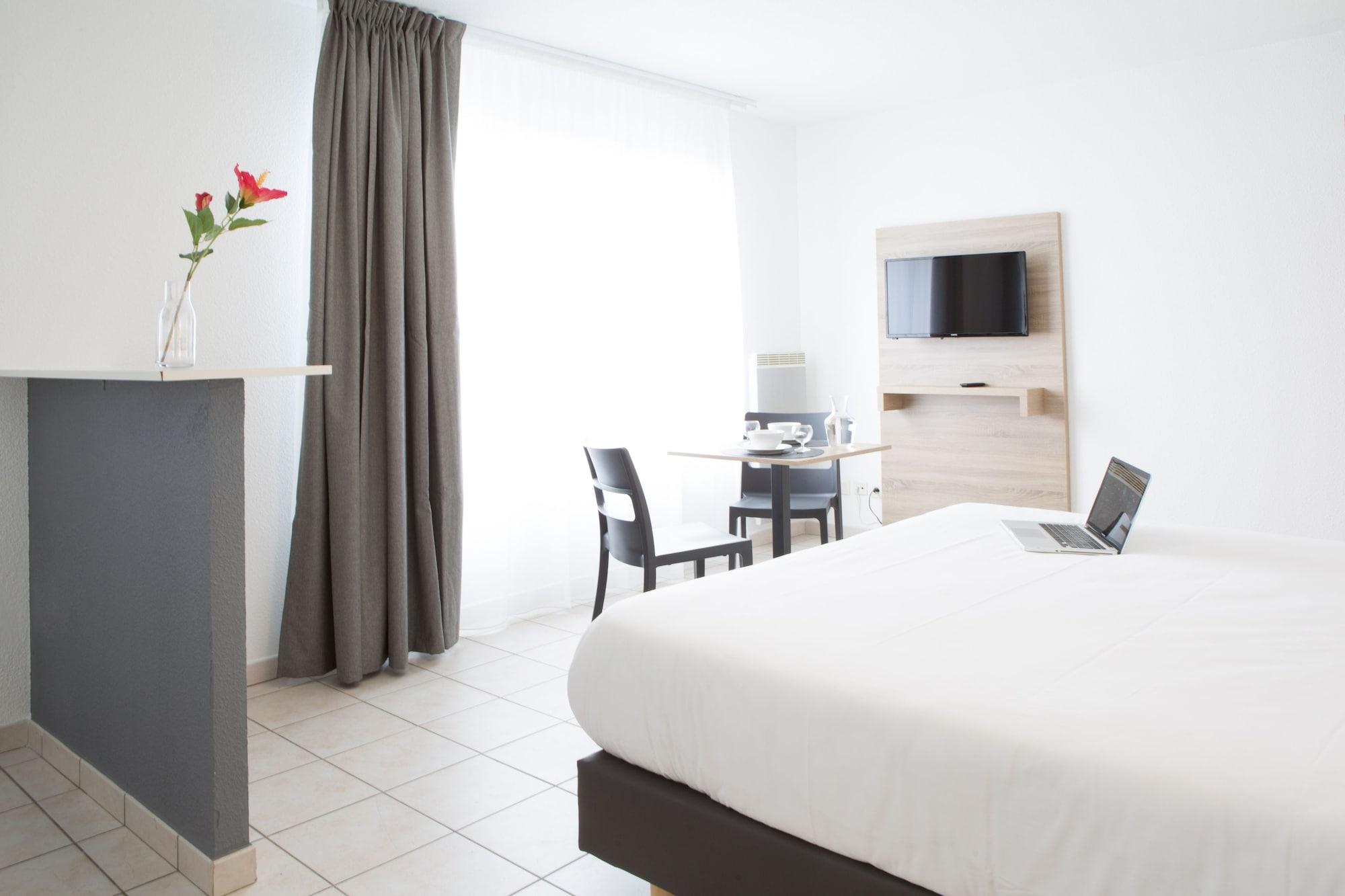 Comfort Aparthotel Divonne La Versoix Eksteriør bilde
