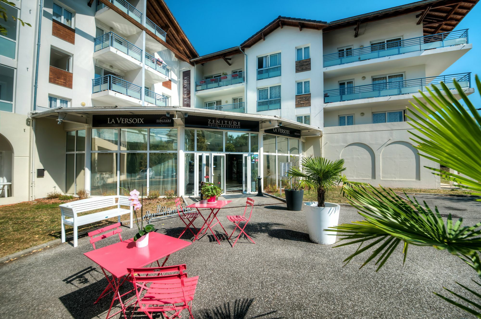 Comfort Aparthotel Divonne La Versoix Eksteriør bilde